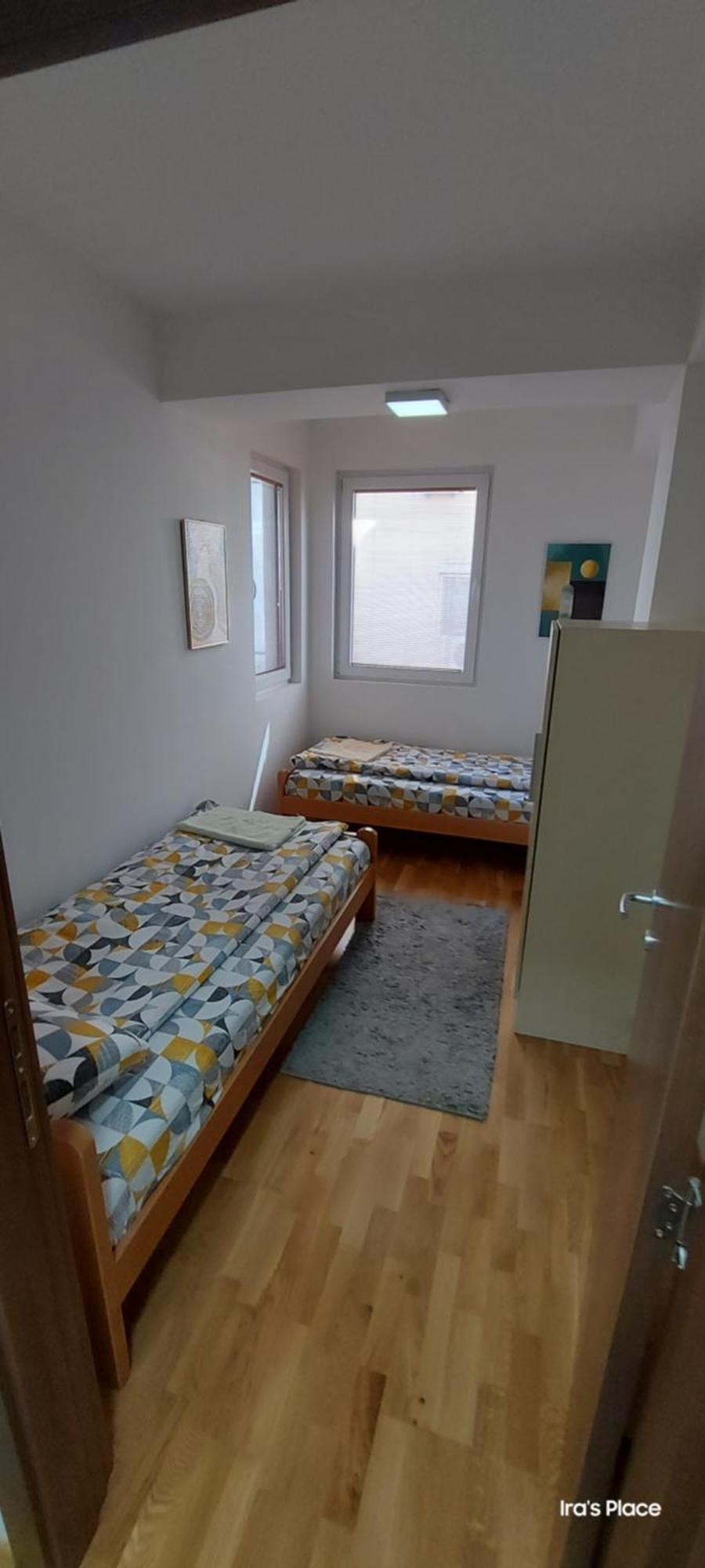 Ira'S 2 Bedroom Central Place With Private Parking Skopje Ngoại thất bức ảnh